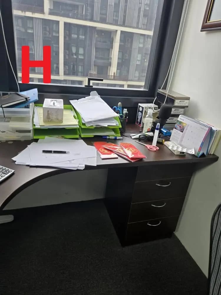 Complete Office Clearance: Desks, Chairs, Shelving, Appliances & More Part B - Image 23