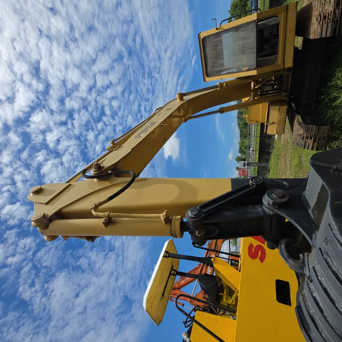 Caterpillar | Excavator | CAT-E120 | Used | Unregistered -- No Documents - Image 5
