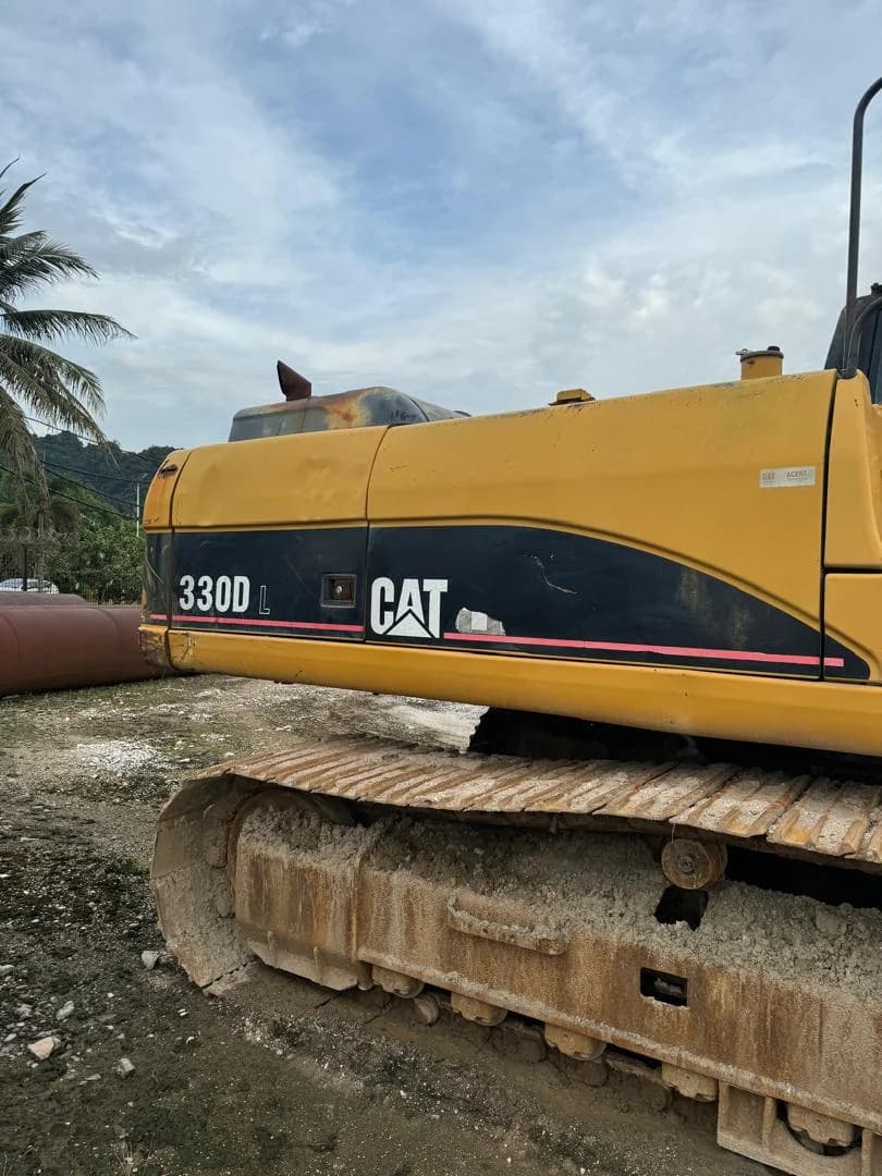 Caterpillar | Excavator | 330D | CAT0330DPNBD00551 | Heavy-duty construction equipment - Image 14