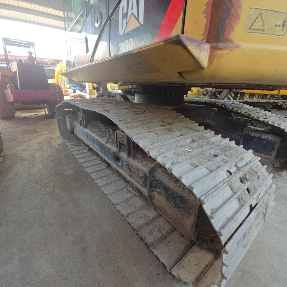 Caterpillar | Excavator | CAT-313D | Used | Unregistered Japan -- Unfurbished