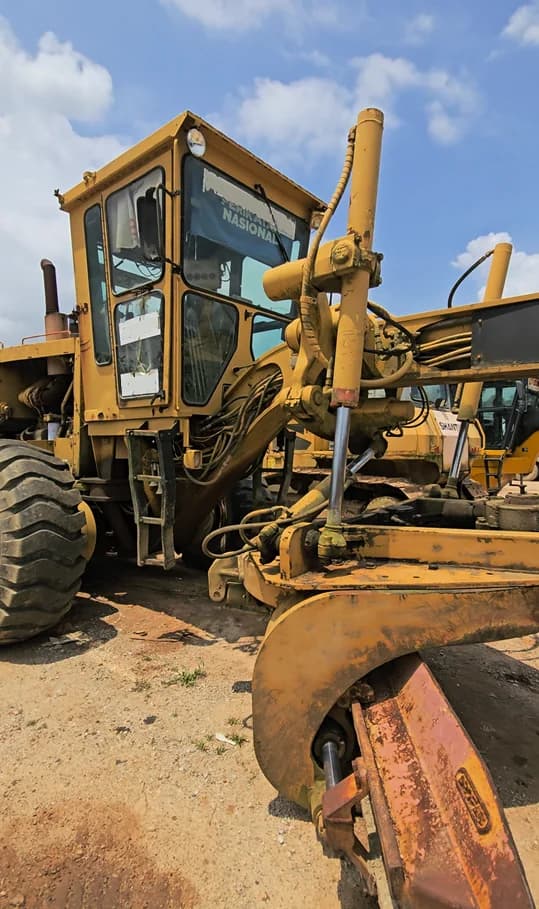 Caterpillar MG12 Motor Grader 16G | 2012 Heavy Duty Construction - Image 4