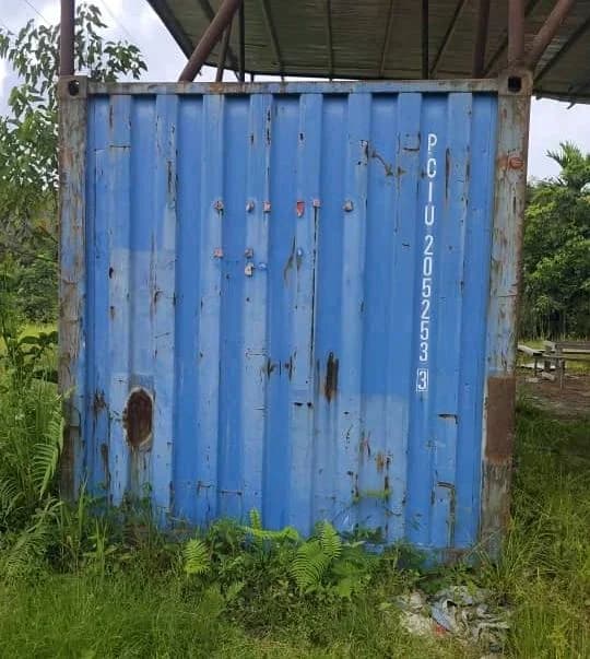 PIL Shipping Container 20ft PCIU 205253 | A52 | Used, Weathered - Image 1