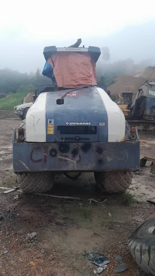 Dynapac Compaction Roller CA30D | Used, 2021 Model | CP68 - Image 8
