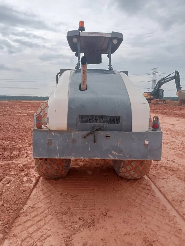 Dynapac | Compactor | CA30D | 2021 | Used | CP77