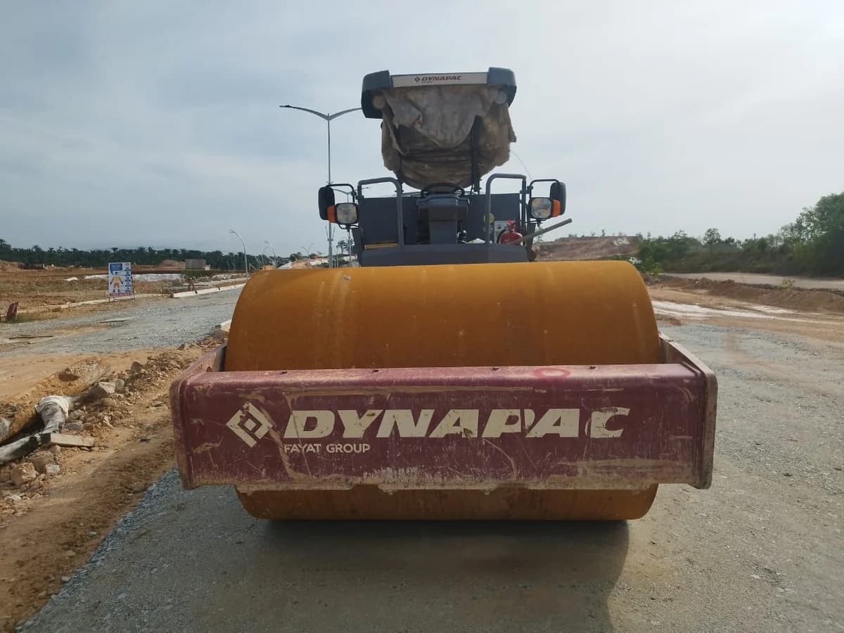 Dynapac | Compactor | CA30D | 2021 | Used | CP78