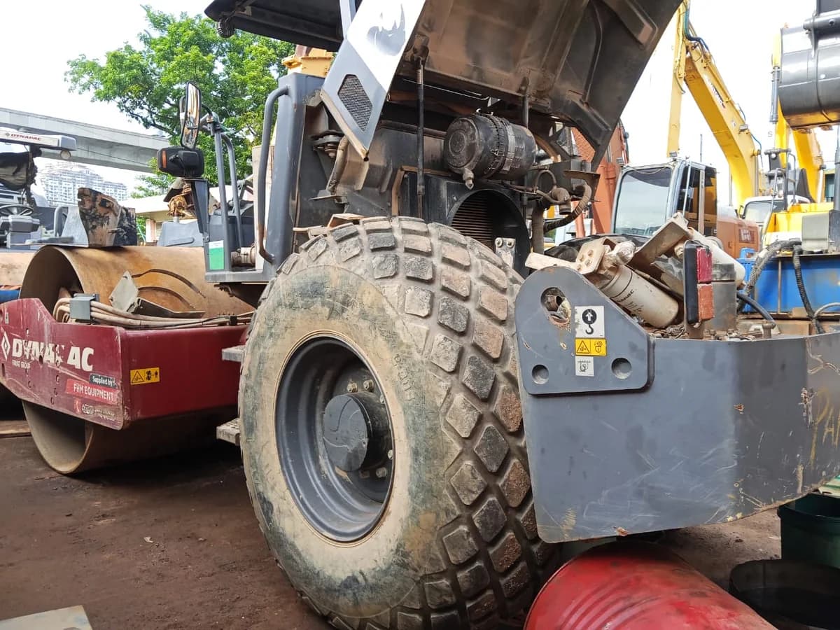 Dynapac | Compactor | CA30D | 2021 | Used | CP87 -- Under Repair - Image 5