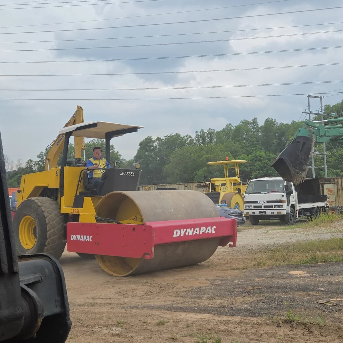 DYNAPAC | Vibratory Compactor | CA251 | 1997 | Used | JET6654 - Image 16