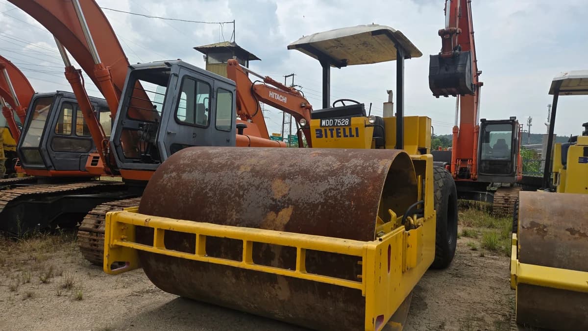 DYNAPAC | Vibratory Compactor | CA251 | 1997 | Used | JET6654 - Image 24