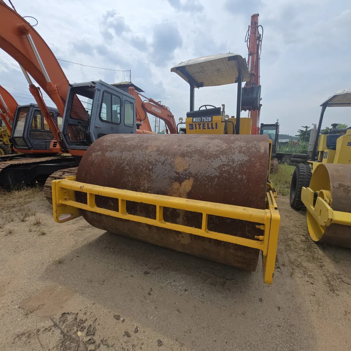 DYNAPAC | Vibratory Compactor | CA251 | 1997 | Used | JET6654 - Image 38
