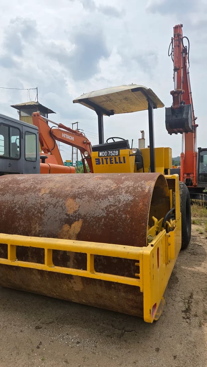 DYNAPAC | Vibratory Compactor | CA251 | 1997 | Used | JET6654 - Image 41