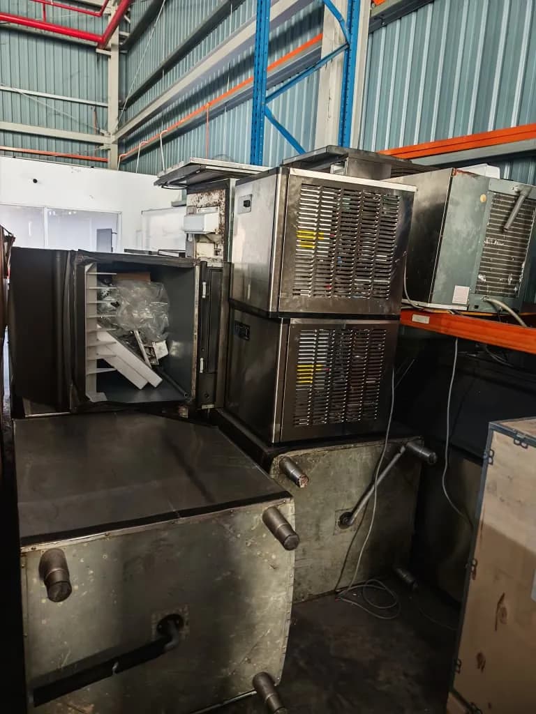 Europe & Japan Mix Brand Ice Maker | 30 Units Big & Small | 15 Ice Bins | 7-8 years Used | Lock, Stock, and Barrel Sale | Working & Need Repairs - Image 5