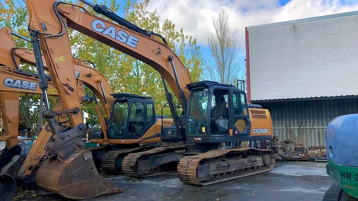 CASE Excavator CX250D 602 | Used, Digging Bucket - Image 2