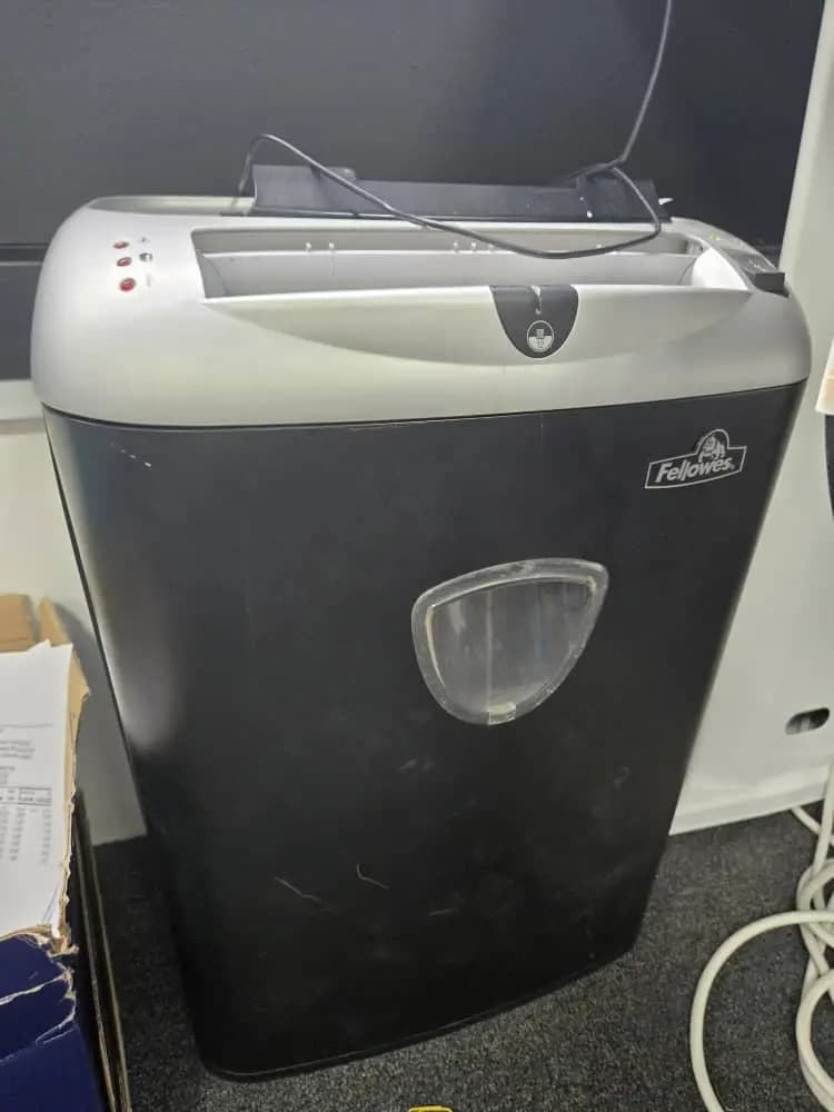 Complete Office Clearance: Printers, Monitors, TV, Copier, Freezer & More! - Image 10