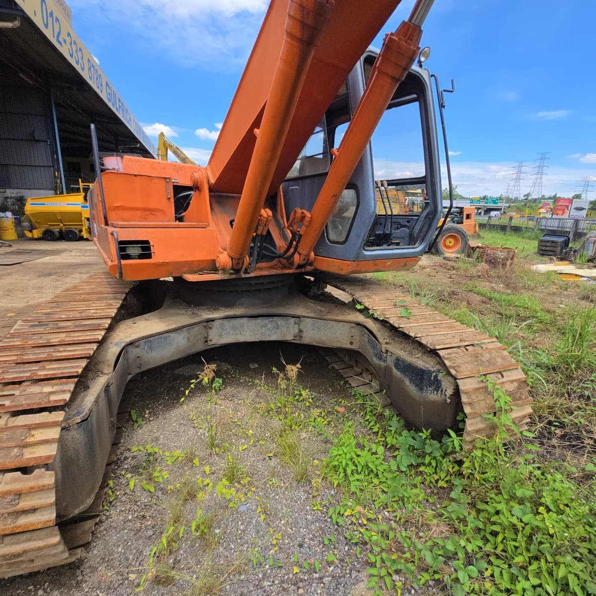 HITACHI | Excavator | EX200 | 2016 | Unregistered -- No Documents - Image 9