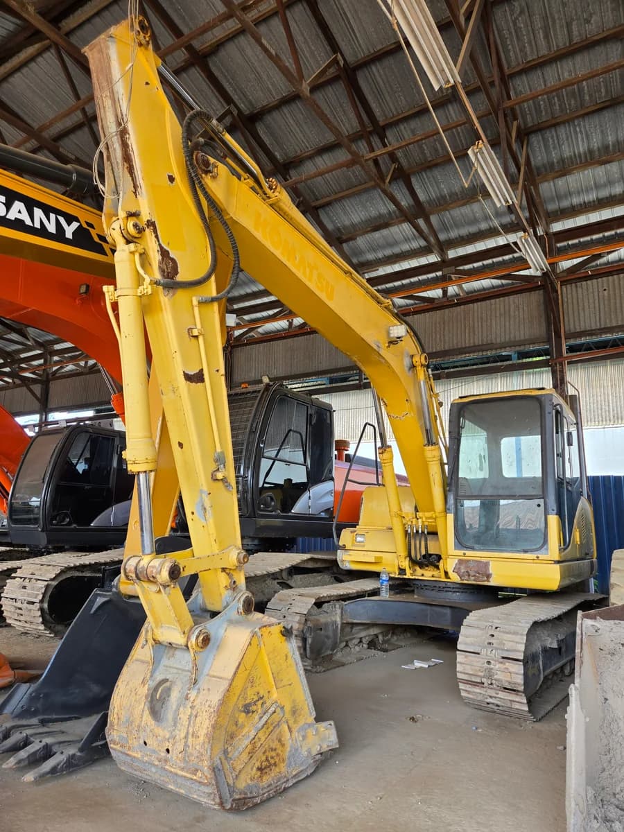 Komatsu | Excavator | PC200-8 | USED | Unregistered Singapore