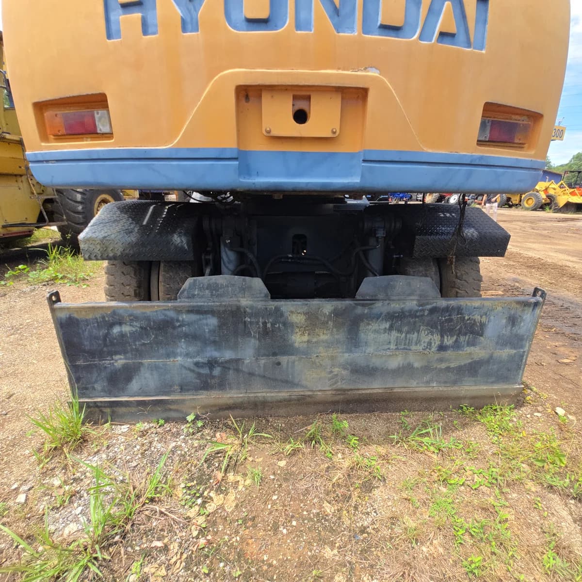 Hyundai Robex | R130W | 1993 | Used | B13 - Image 4