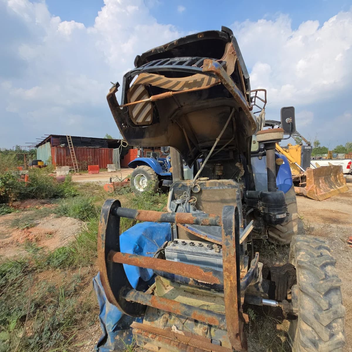 KINTA | Tractor 4WD | SB70 | 2017 | Used | BP15 -- Engine cannot start, Challenges in Fuel System - Image 7