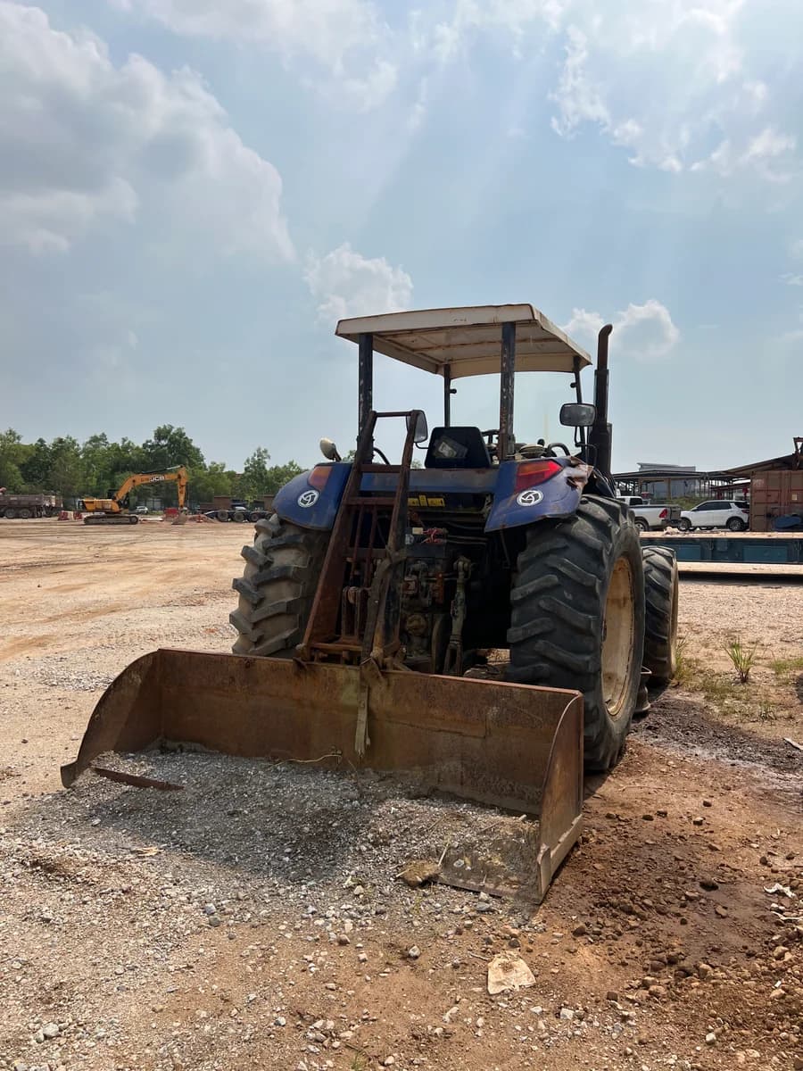 Kinta | Tractor 4WD | PE 130 | 2017 | Used | BP22 - Image 9