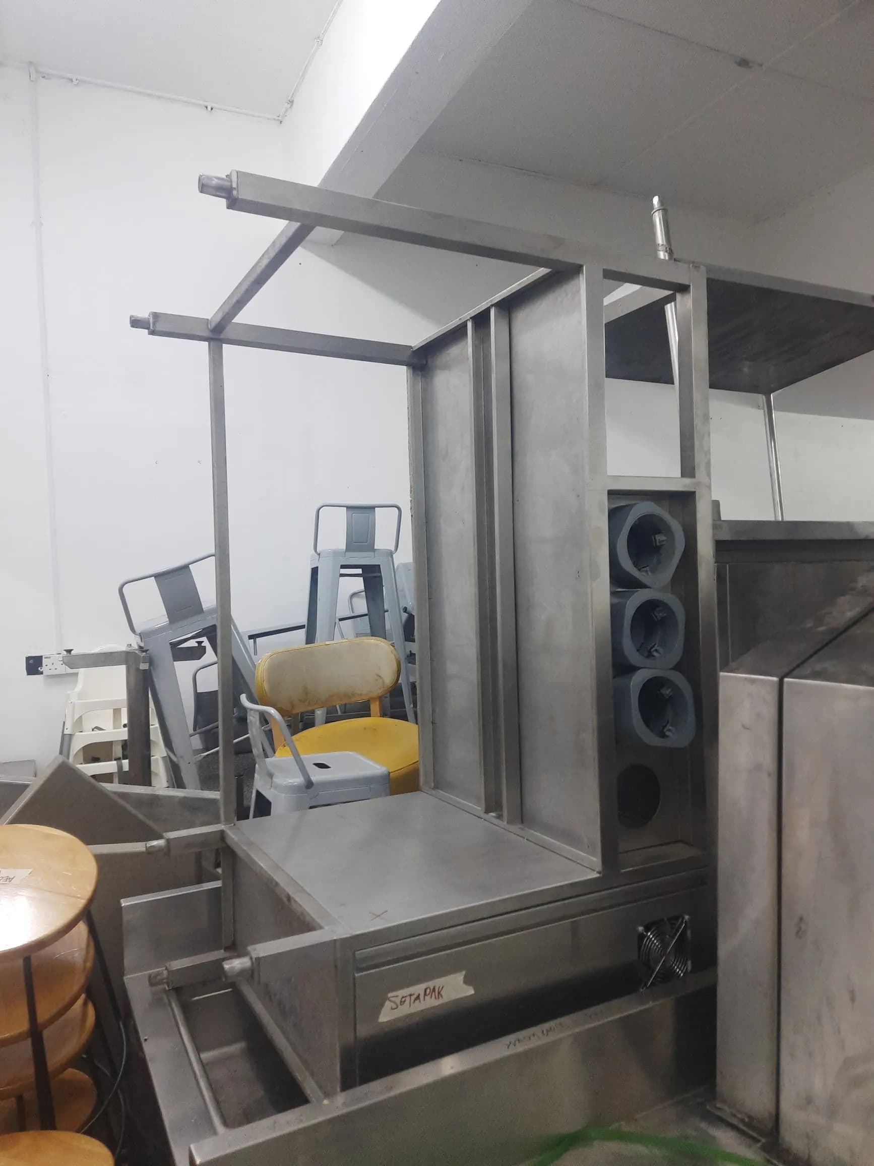 Kitchen Equipment Stainless Steel & Metal | 7-8 years Used | Lock, Stock, and Barrel Sale | Working & Need Repairs - Image 4
