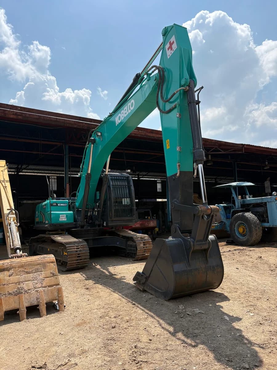 KOBELCO | Excavator | SK200-8 | Used | Unregistered China - Image 10