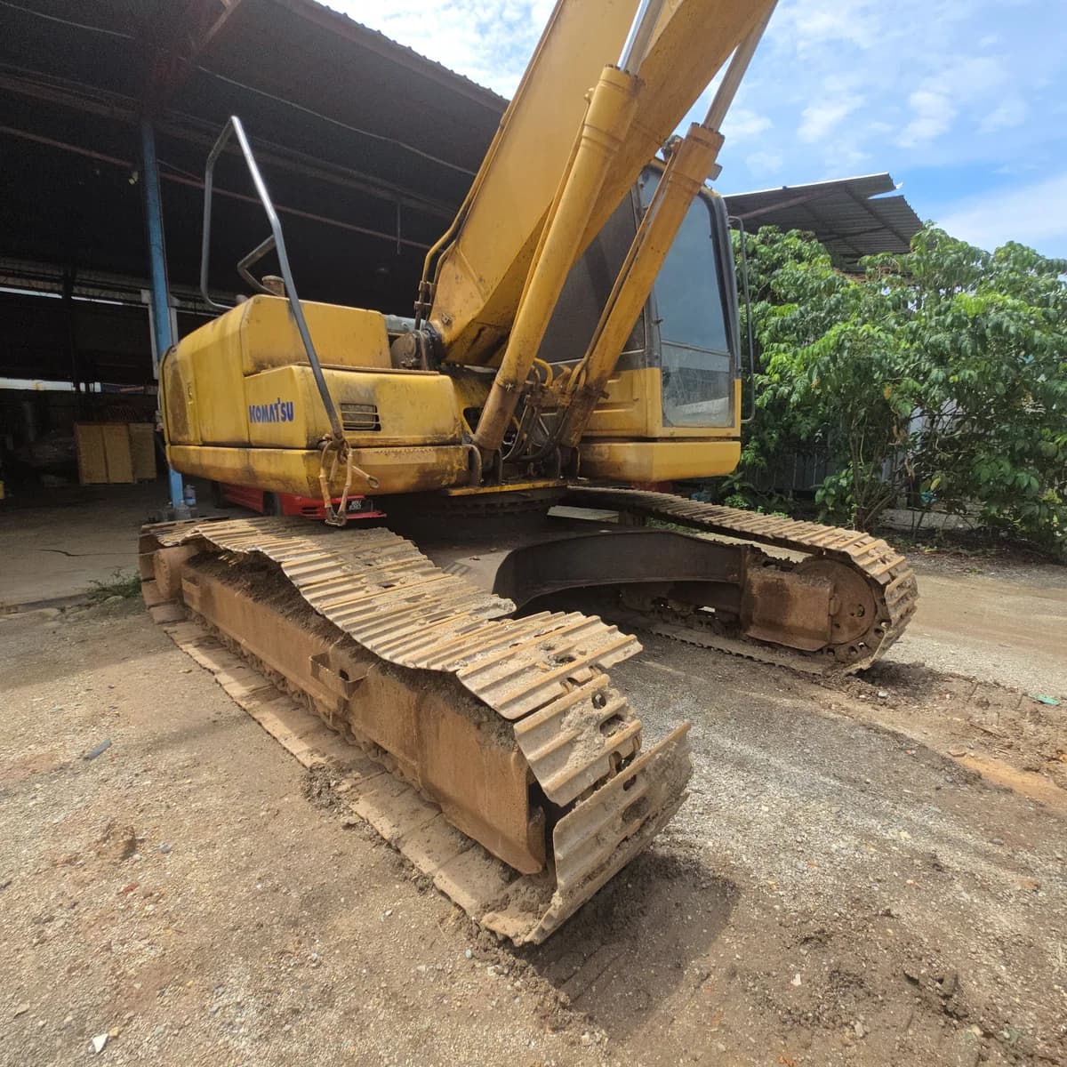 Komatsu | Excavator | PC200-8 | Used | Unregistered Singapore - Image 8