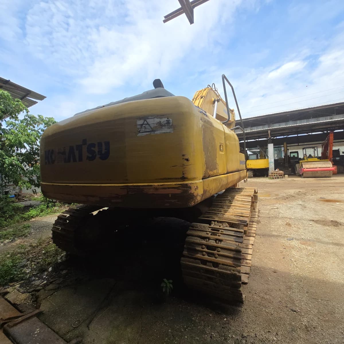 Komatsu | Excavator | PC200-8 | Used | Unregistered Singapore - Image 10