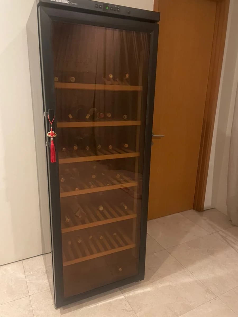 Liebherr | Wine Chiller | Used - Image 1