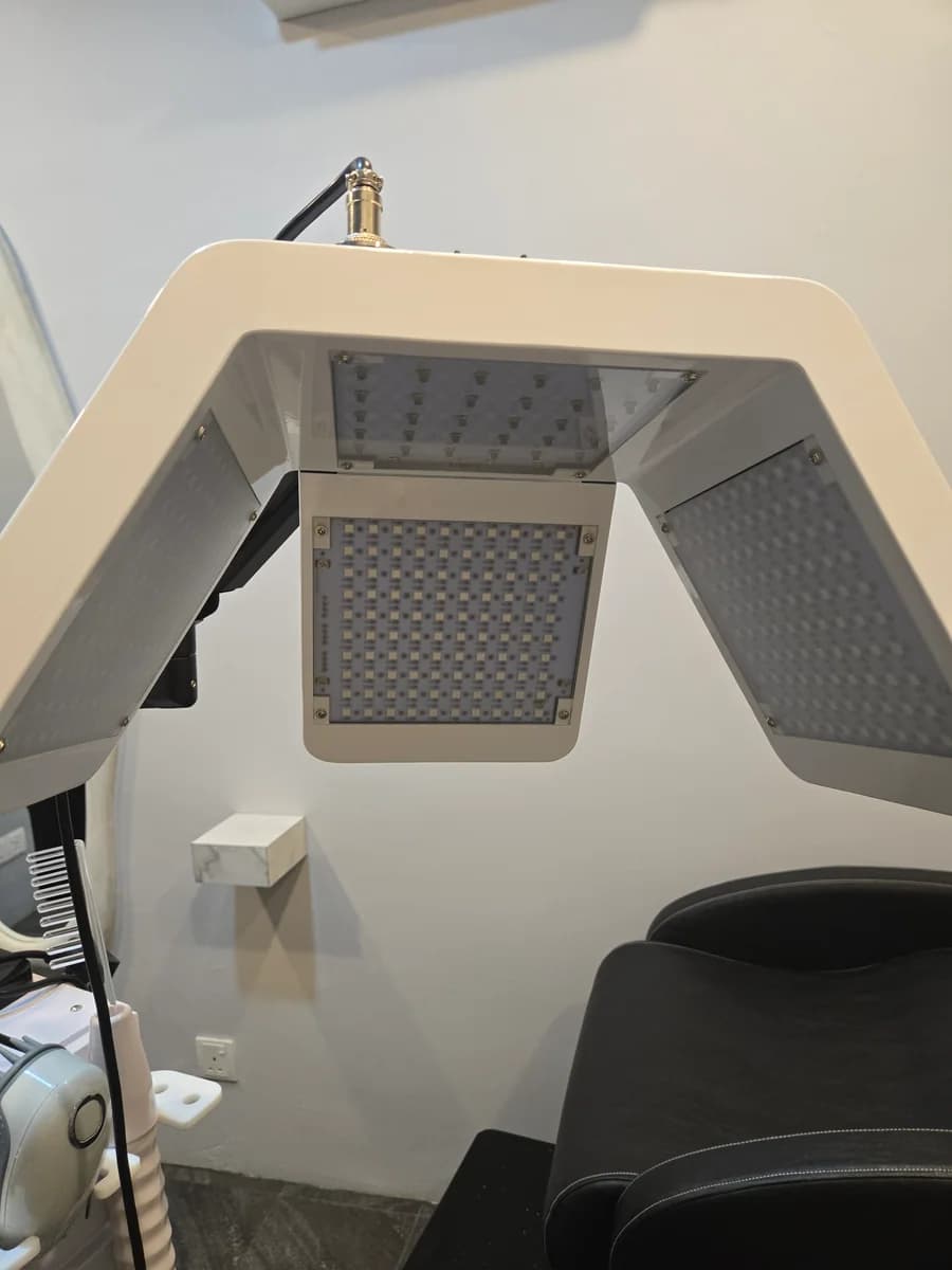 Low-Level Laser Therapy (LLLT) Hair-Regrowth & Treatment | 810 nm diode laser | 2024 | Used - Image 15