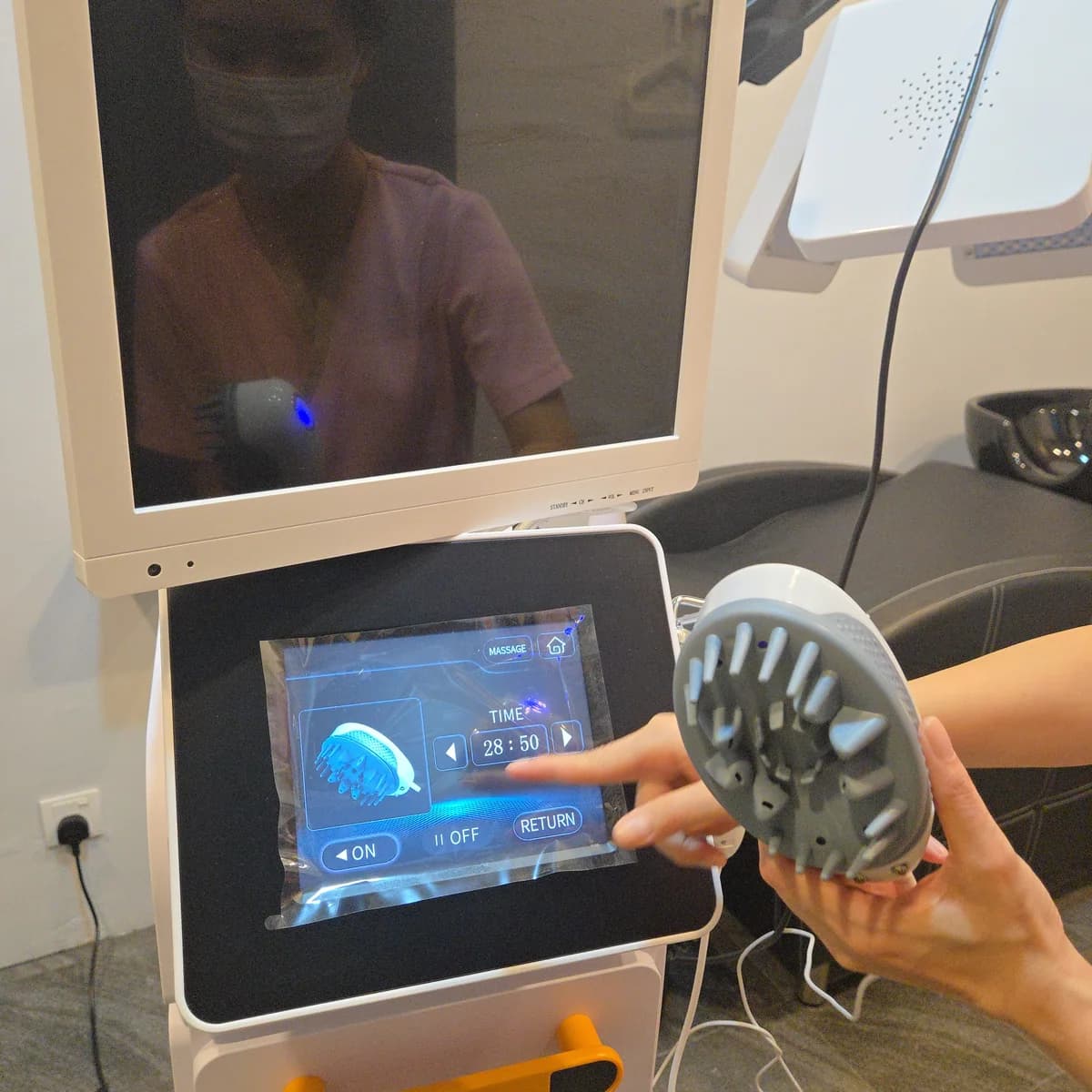 Low-Level Laser Therapy (LLLT) Hair-Regrowth & Treatment | 810 nm diode laser | 2024 | Used - Image 57