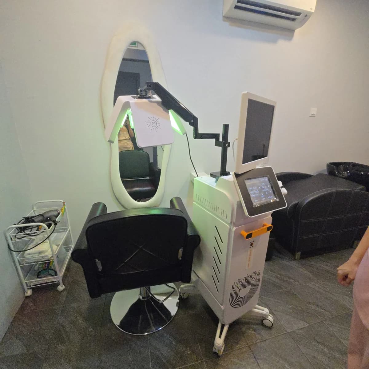 Low-Level Laser Therapy (LLLT) Hair-Regrowth & Treatment | 810 nm diode laser | 2024 | Used - Image 62