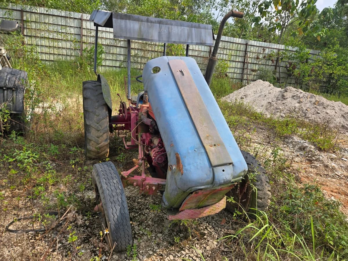 Massey Ferguson | Tractor | 1961 | Used - Image 1