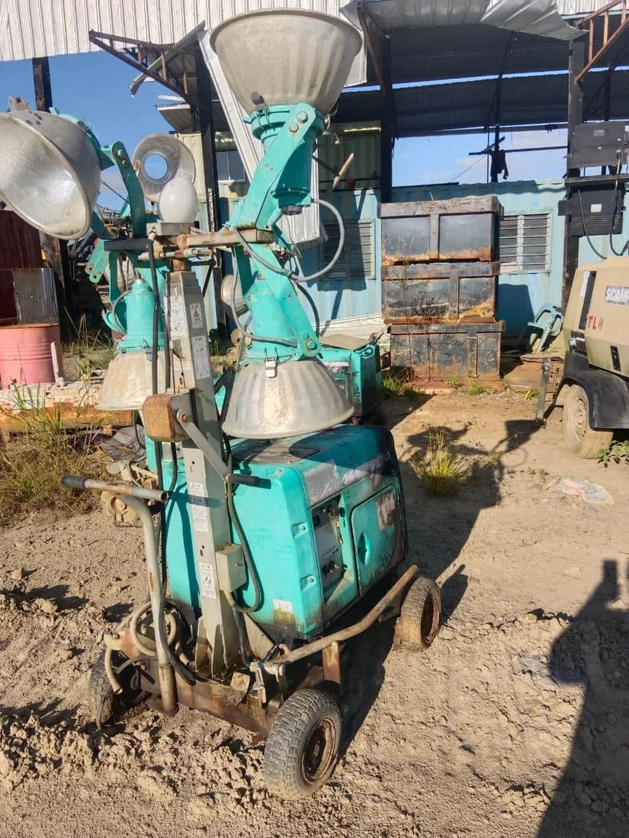 Mobile Light Tower Generator | Portable Jobsite Lighting | TL12 - Image 1