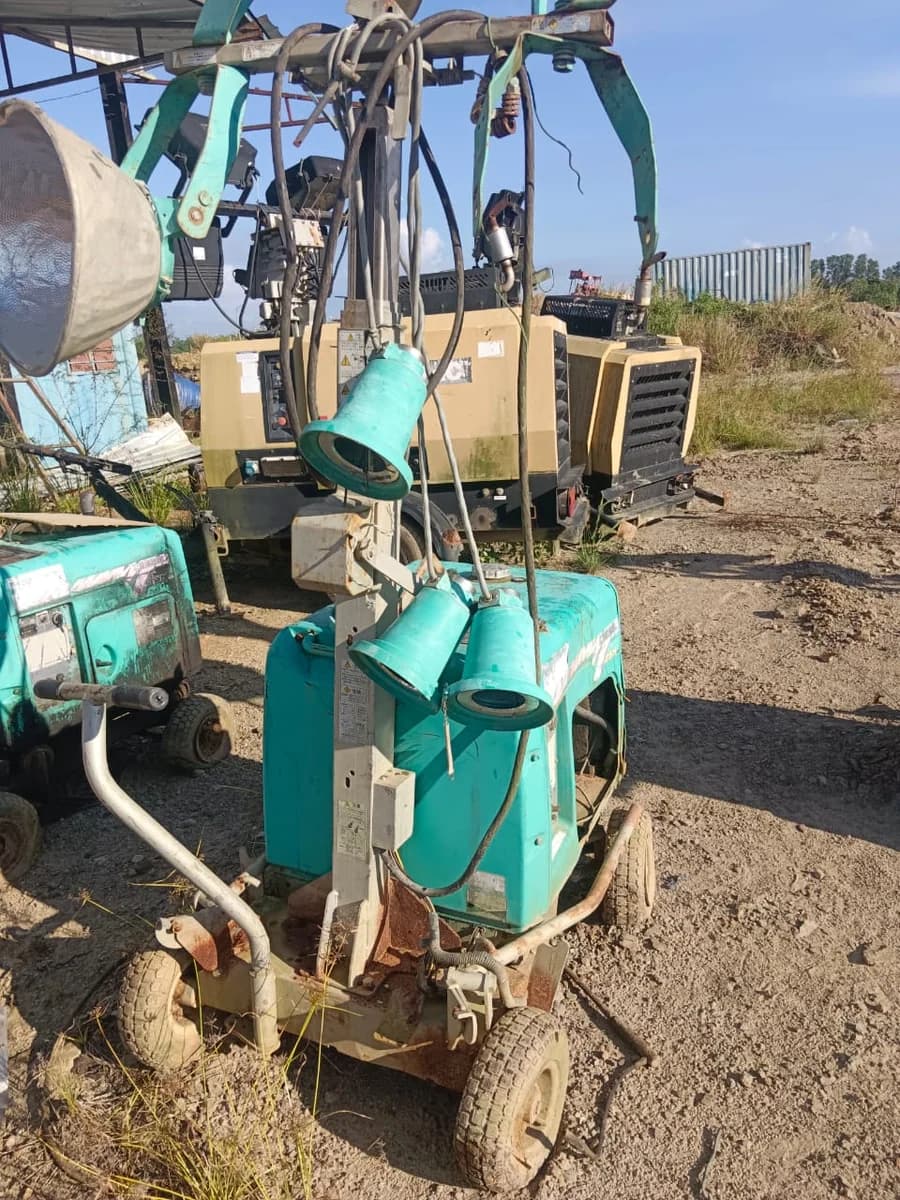 Mobile Light Tower Generator | Portable Jobsite Lighting | TL12 - Image 3
