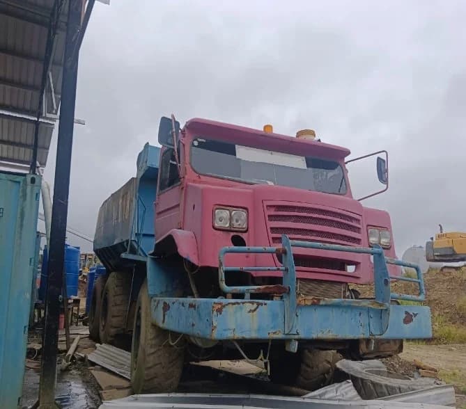 Nissan Dump Truck WT18 | Retrofitted Water Truck - Image 4