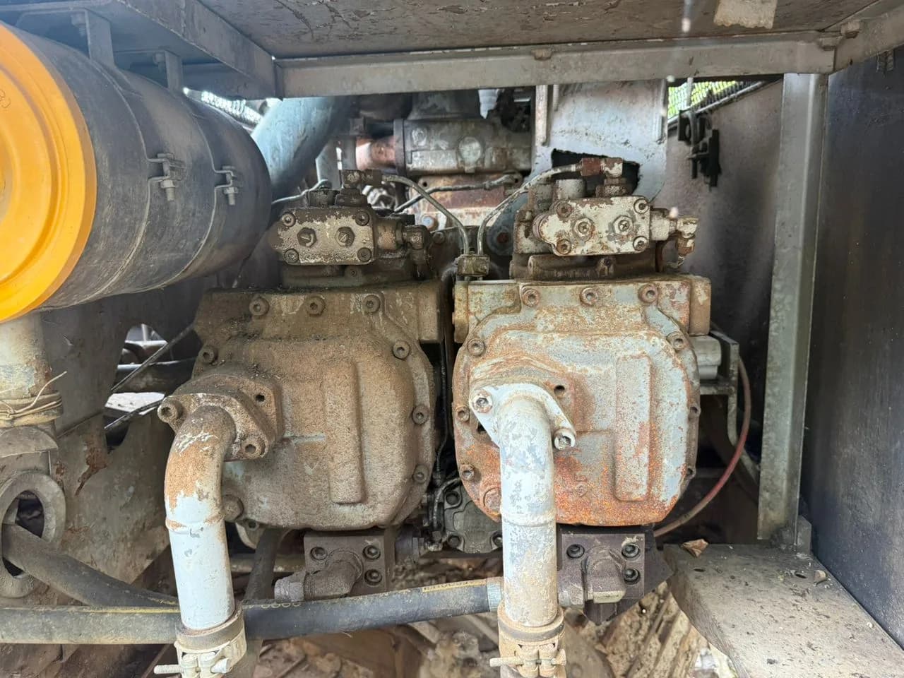 HITACHI | Excavator | UH083 | 1984 | 1999 | Used - Image 10