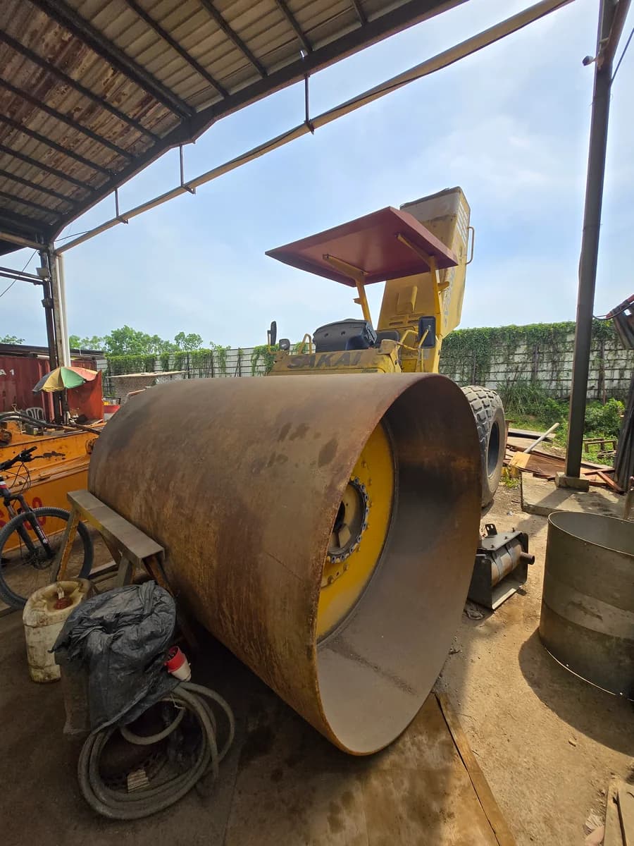 Sakai | Compactor | SV520D | 2017 | used | CP47 -- Engine & GearBox Failure, Sold As-Is, Need Repair, Full Spare Parts Provided - Image 15