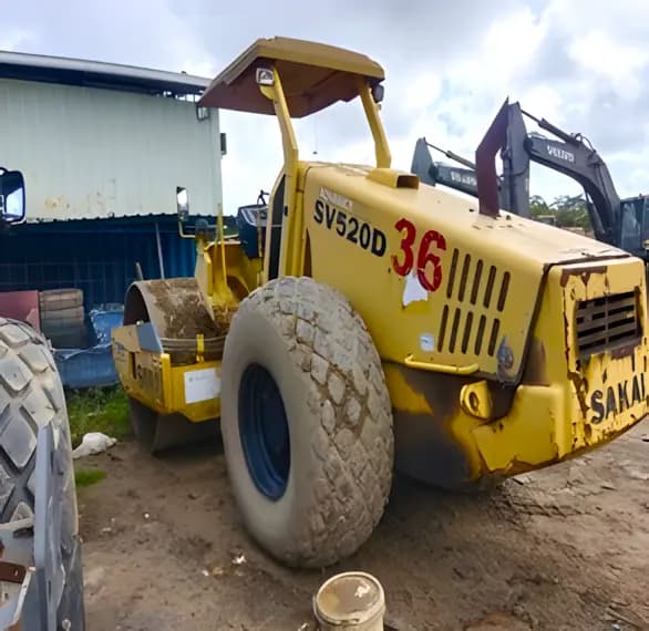 Sakai SV520D 2016 – Premium Vibratory Roller - CP36 - Image 3