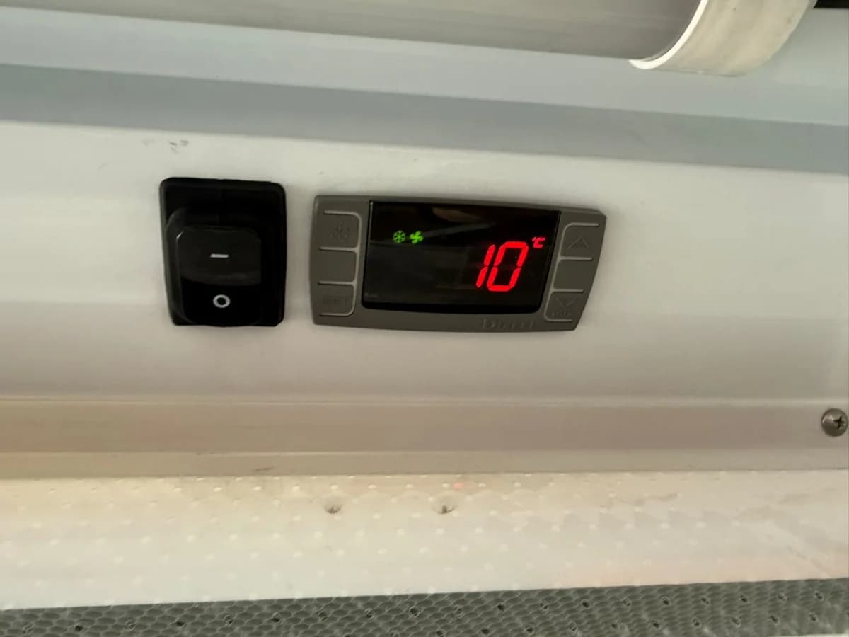 SANDEN | 6 Feet Open Chiller | SSD-1810 | 2023 | Unused | SSD1810-230300051 - Image 4