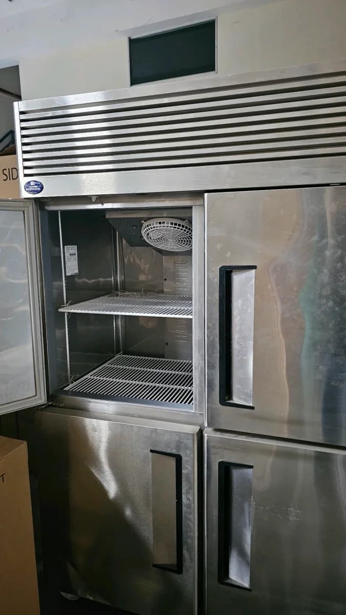 Sanden Intercool | Reach-In Freezer | SRF2-1327AS | NEW - Image 5