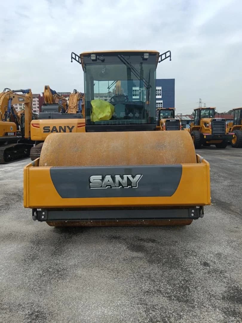 SANY Single Drum Roller SSR120C-10 | Soil Compaction, Aircond - Image 5