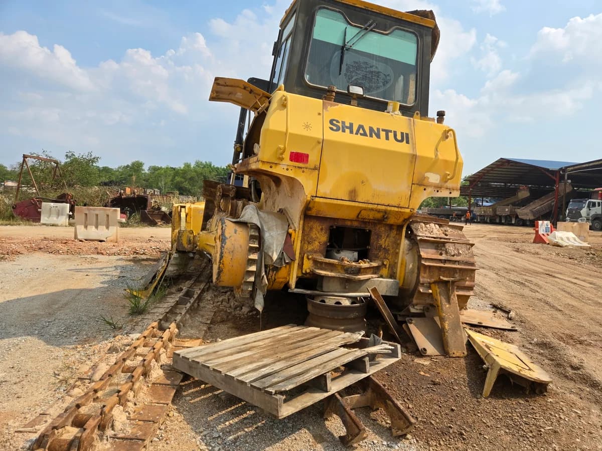 SHANTUI | Bulldozer | DH17 | 2017 | Used | BD60 - Image 4