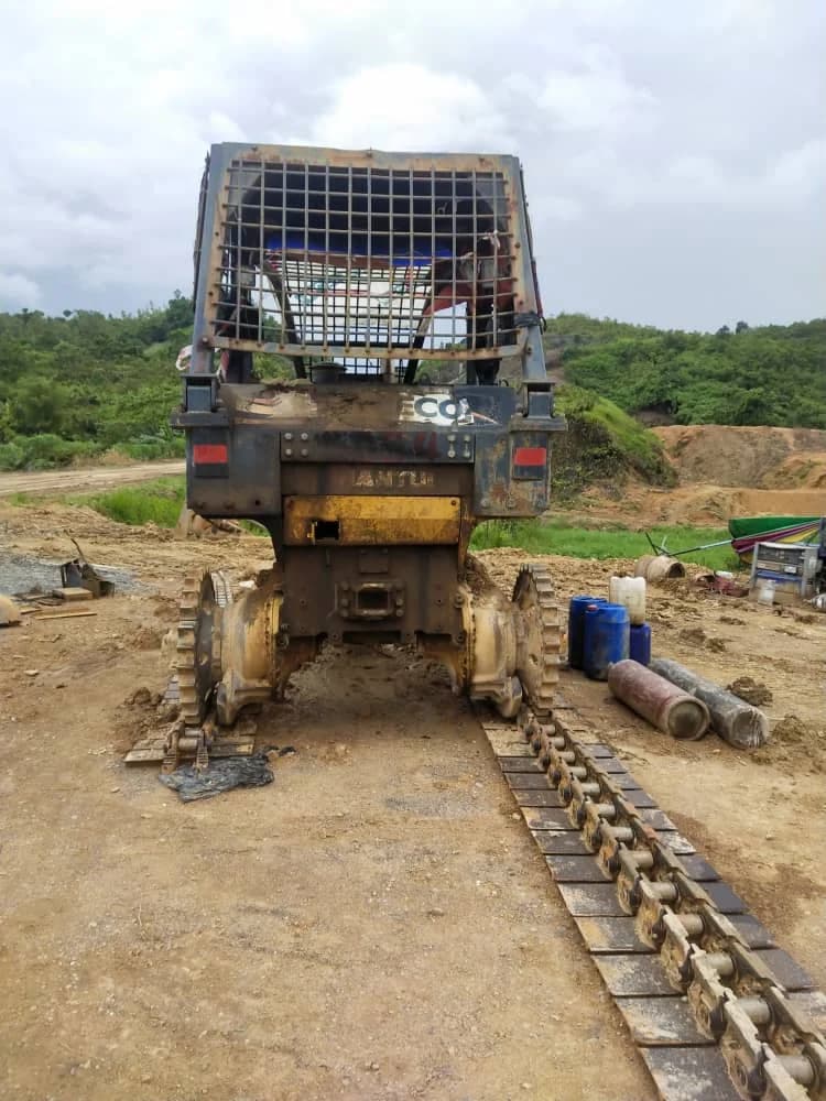 Shantui | Bulldozer | SD16TF | 2016 | Used | BD54 -- Under repair steering and flame - Image 5