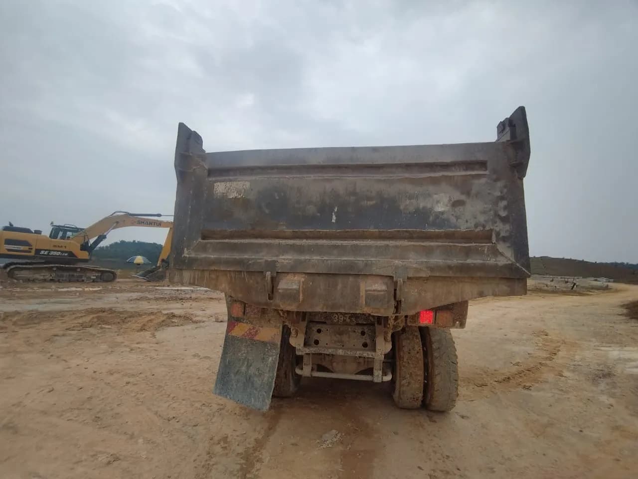 Hohan | Dump Truck | ZZ4255 | 2017 | Used | SC10 - Image 2