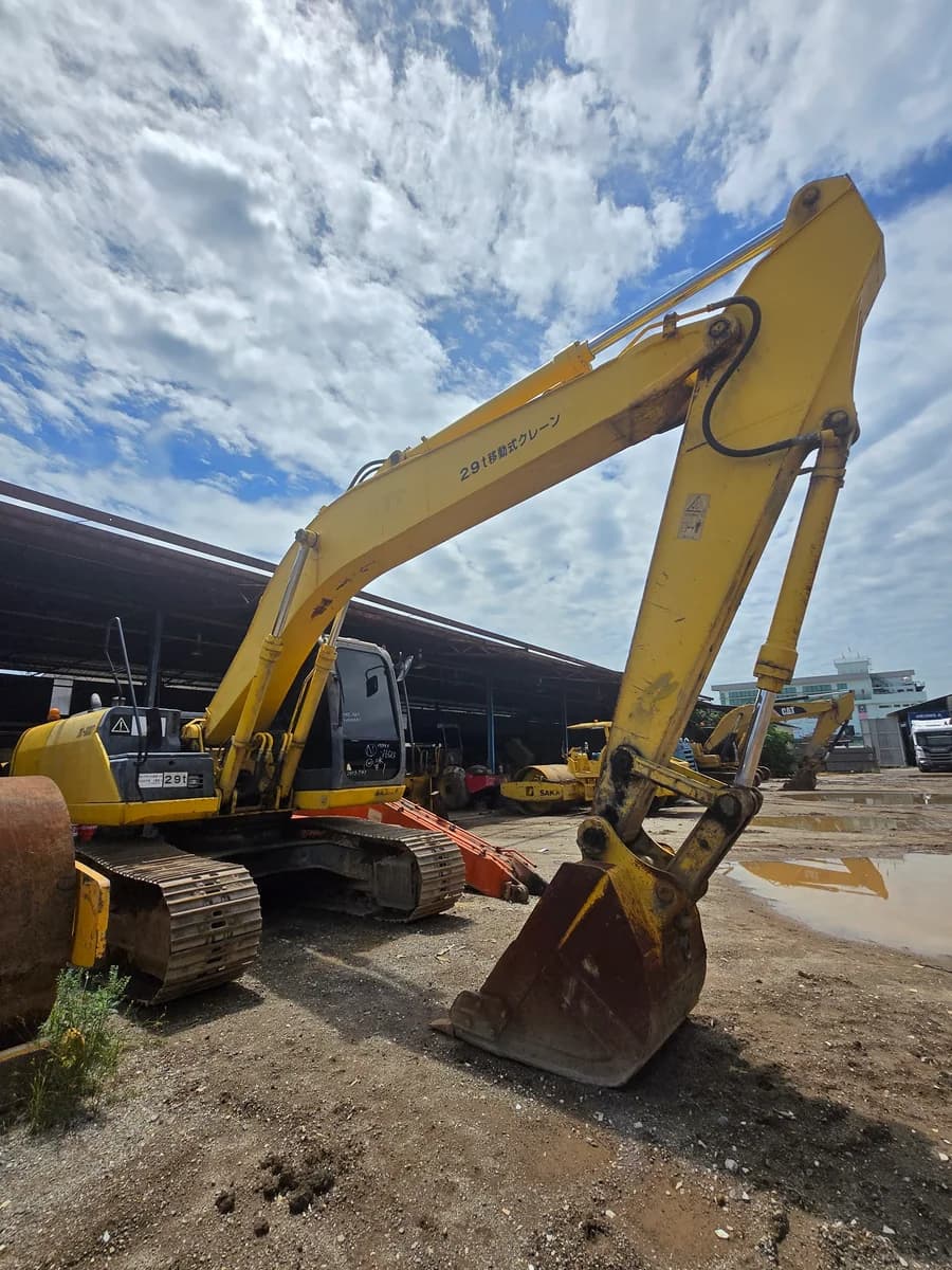 Sumitomo | Excavator | SH200-5 | Unregistered - Image 5