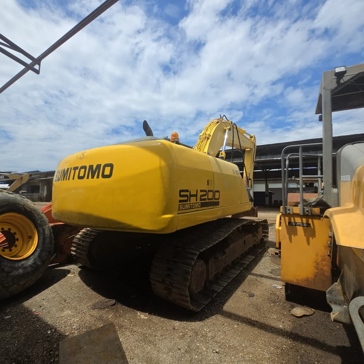 Sumitomo | Excavator | SH200-5 | Unregistered - Image 9