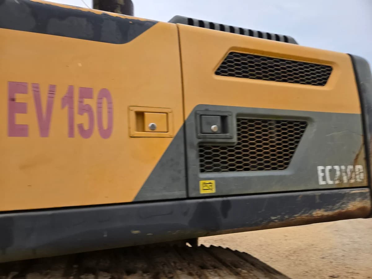 Volvo | Excavator | EC210D | 2017 | Used | EV150 - Image 10