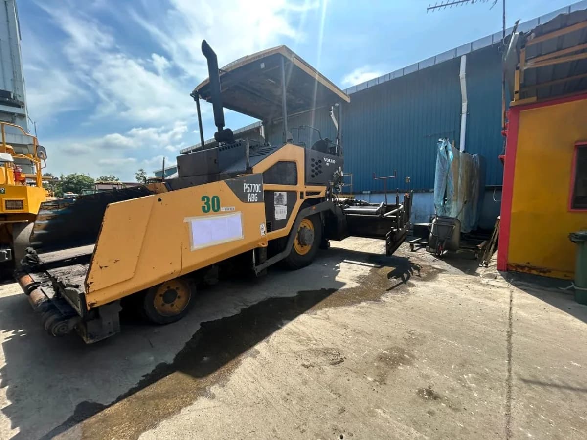 Volvo Asphalt Paver P5770C ABG | Road Paving Equipment - Image 16