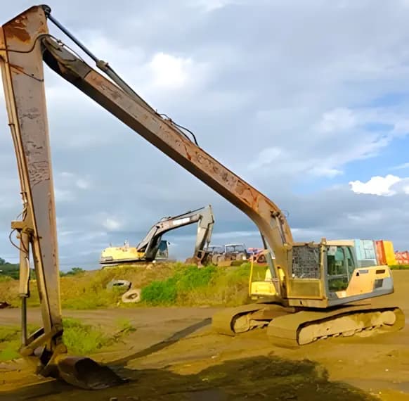 USED | Volvo EC210D 2016 Excavator | EV143 - Image 2