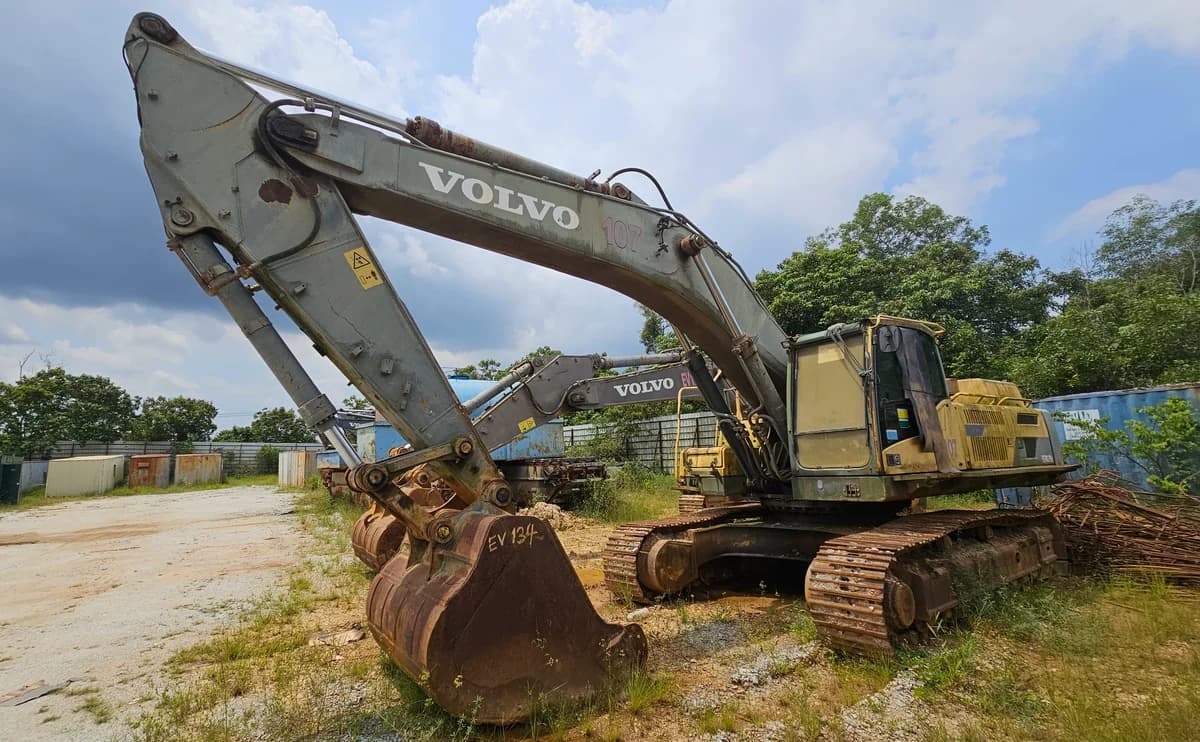 Volvo Excavator EC480DL EV107 | Used Heavy Equipment - Image 5