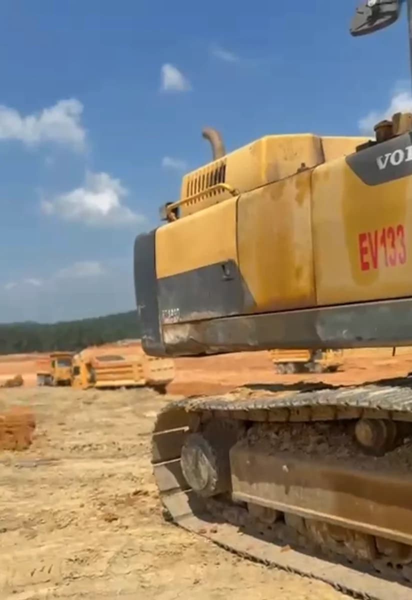 Volvo | Excavator | EC480DL | 2016 | Used | EV133 - Image 9